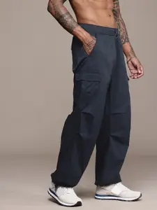 Roadster Men Cargos Trousers