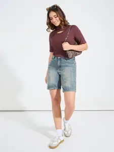 Styli Short Sleeves Knit Top With Cutout