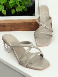 CHINRAAG Textured Party Block Sandals with Bows