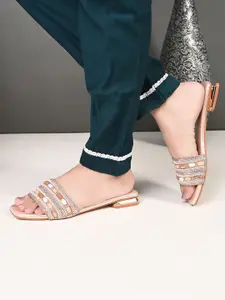 XE Looks Women Embellished Ethnic Open Toe Flats