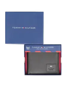 Tommy Hilfiger Men Textured Leather Two Fold Wallet