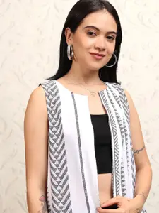 Vishudh Women Printed Shrug