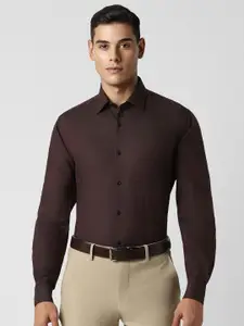 Van Heusen Men Spread Collar Textured Printed Cotton Casual Shirt