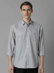 Louis Philippe Sport Men Slim Fit Opaque Printed Casual Shirt