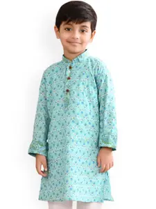 Sangria Boys Blue & White Floral Printed Mandarin Collar Straight Cotton Kurta