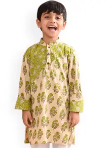 Sangria Boys Green & Cream Floral Printed Mandarin Collar Straight Cotton Kurta