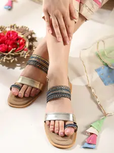 GLAM STORY Women Woven Design One Toe Flats