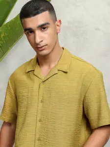 HIGHLANDER Men Cuban Collar Solid Relaxed Fit Casual Shirt