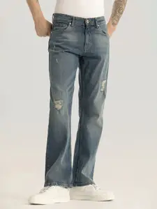 Snitch Men Classic Bootcut Mildly Distressed Heavy Fade Stretchable Jeans