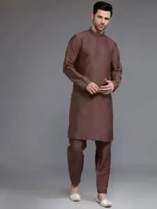 Utsav Fashion Mandarin Collar Straight Kurta With Trousers & Nehru Jacket