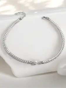 fabula Pearls Choker Necklace