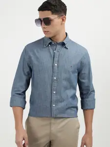 Tommy Hilfiger Men Solid Cotton Opaque Casual Shirt