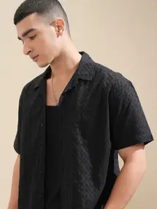 HIGHLANDER Men Geometric Self Design Opaque Casual Shirt