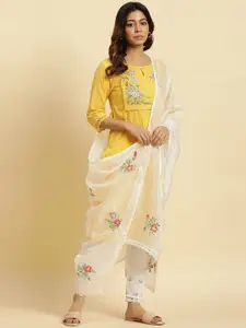W Embroidered Keyhole Neck Thread Work Straight Kurta