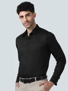 THE FORMAL CLUB Men TFC Signature Placket & French Cuff Regular Fit Solid Formal Shirt