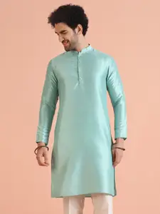 Kisah Mandarin Collar Straight Kurta