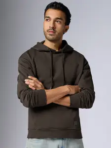 XYXX Men Oversized Solid Brown IntelliSmooth Pulse Hoodies