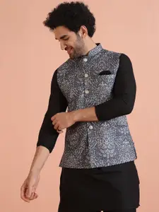 KISAH Men Mandarin Collar Printed Woven Nehru Jacket