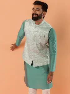 KISAH Men Mandarin Collar Embroidered Nehru Jacket