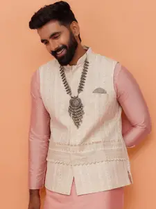 Kisah Men Mandarin Collar Printed Nehru Jacket