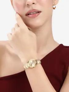 DressBerry Women Embellished Dial & Bracelet Style Straps Analogue Watch UT-A8638GOL-DB