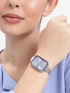 DressBerry Women Embellished Dial & Bracelet Style Straps Analogue Watch UT-A8634-BLU-DB