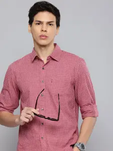 Levis Slim Fit Micro Checks Pure Cotton Casual Shirt