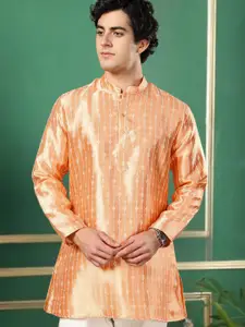 TATTVA Ethnic Motifs Embroidered Mandarin Collar Thread Work Jacquard Straight Short Kurta