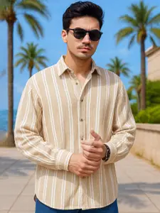 Maniac Men Comfort Spread Collar Vertical Striped Cotton Casual Shirt
