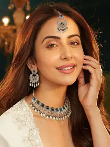 AccessHer Sterling Silver-Plated AD Studded & Beaded Necklace and Earrings With Maang Tika