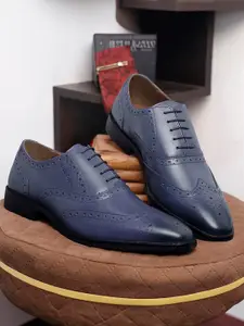 LOUIS STITCH Men Textured Formal Brogues