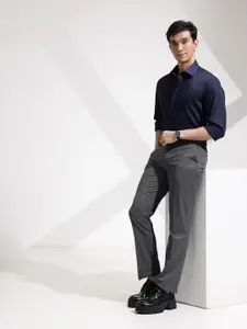 INVICTUS Slim Fit Opaque Formal Shirt