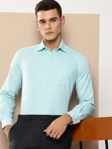 INVICTUS Pure Cotton Slim Fit Checked Textured Formal Shirt