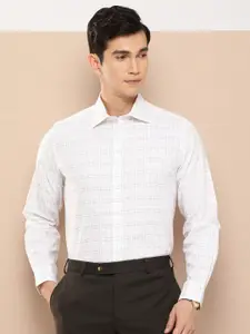 INVICTUS Pure Cotton Slim Fit Opaque Checked Formal Shirt