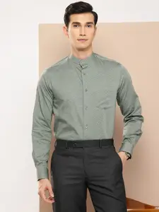 INVICTUS Pure Cotton Self Design Textured Band Collar Slim Fit Opaque Formal Shirt