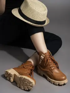 The Roadster Lifestyle Co. Women Heeled Chunky Boots