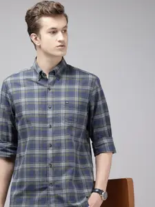 Arrow Manhattan Slim Fit Checked Pure Cotton Casual Shirt