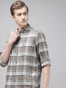 Arrow Manhattan Slim Fit Checked Pure Cotton Casual Shirt