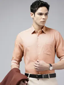 Arrow Pure Cotton Self Design Manhattan Slim Fit Textured Formal Shirt