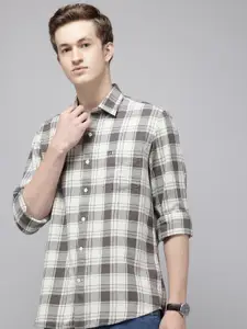 Arrow Manhattan Slim Fit Checked Pure Cotton Casual Shirt