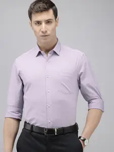 Arrow Pure Cotton Self Design Manhattan Slim Fit Opaque Formal Shirt