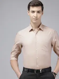 Arrow Manhattan Slim Fit Self Designed Pure Cotton Formal Shirt