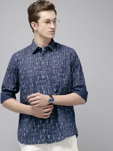 Arrow Pure Cotton Manhattan Slim Fit Geometric Printed Casual Shirt