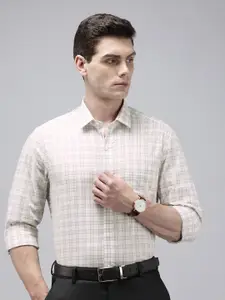 Arrow Pure Cotton Manhattan Slim Fit Checked Opaque Formal Shirt