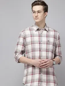 Arrow Pure Cotton Manhattan Slim Fit Checked Casual Shirt