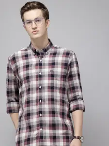 Arrow Pure Cotton Manhattan Slim Fit Checked Casual Shirt