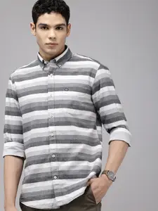 Arrow Pure Cotton Manhattan Slim Fit Horizontal Stripes Opaque Casual Shirt