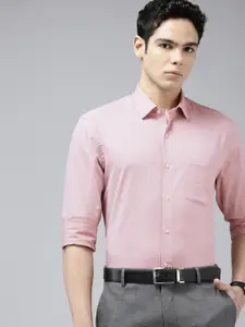 Arrow Manhattan Slim Fit Textured Pure Cotton Formal Shirt