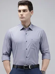 Arrow Manhattan Slim Fit Self Design Textured Pure Cotton Formal Shirt