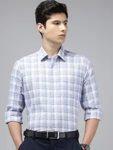 Arrow Pure Cotton Manhattan Slim Fit Opaque Checked Formal Shirt